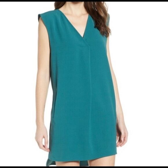 Leith - Mini Shift Dress Emerald Green - Picture 1 of 11